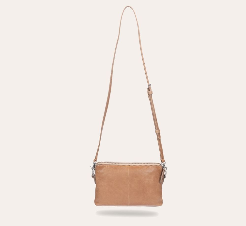Women's Frye Melissa Straw Crossbody Wristlet - Melissa Straw Crossbody Wristlet